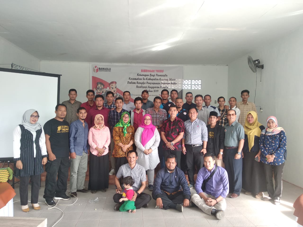 Bimbingan Teknis Penyusunan Laporan Akhir Realisasi Anggaran Pemilu Tahun 2019 bersama dengan Panwaslu Kecamatan Se-Kabupaten Kayong Utara