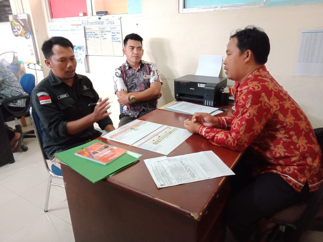 BAWASLU KABUPATEN KAYONG UTARA LAKUKAN SILATURAHIM KELEMBAGAAN KE PEMDES