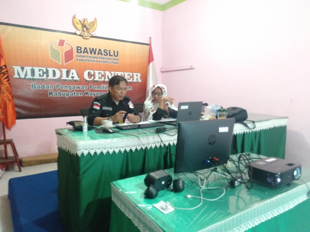 RAPAT SOSIALISASI MANAGEMEN RESIKO BAGI BAWASLU PROVINSI DAN BAWASLU KABUPATEN KOTA TAHUN 2020