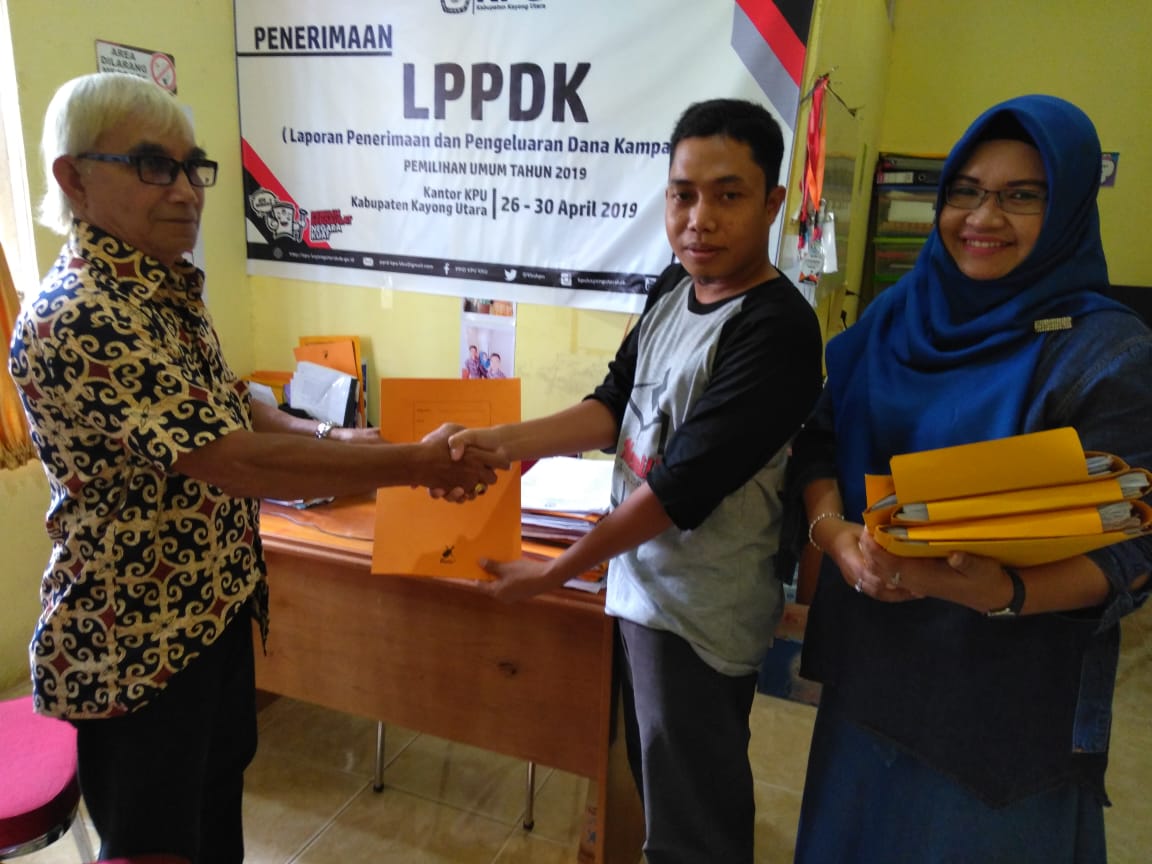Penyerahan Laporan Penerimaan dan Pengeluaran Dana Kampanye (LPPDK) Peserta Pemilu Tahun 2019