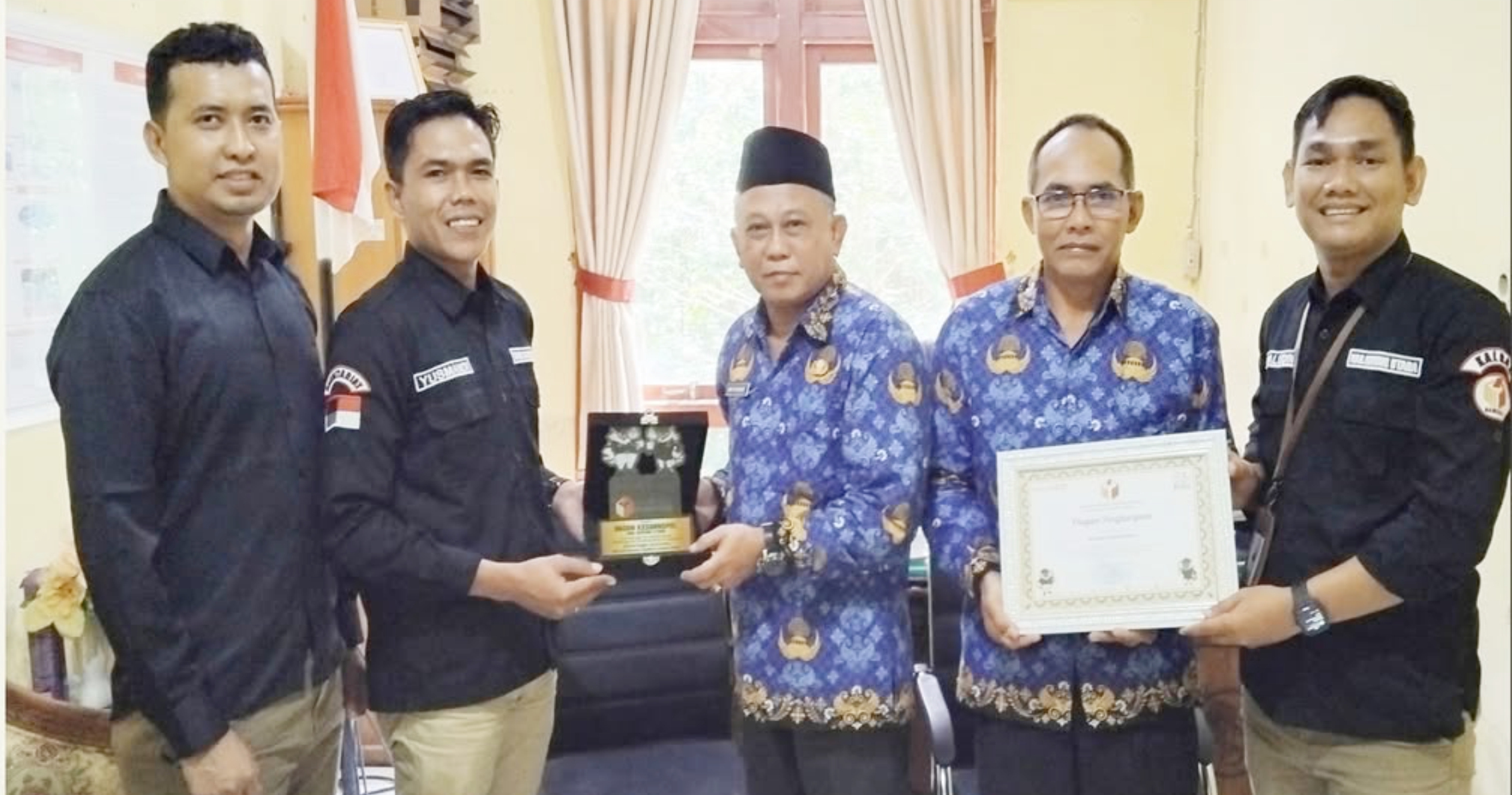 Badan Pengawas Pemilihan Umum (Bawaslu) Kabupaten Kayong Utara melaksanakan koordinasi sekaligus penyampaian laporan akhir komprehensif terkait pengawasan pelaksanaan Pilkada Tahun 2024