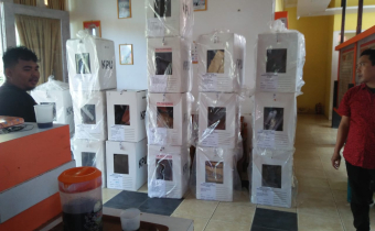Pembukaan Kotak Suara Di Kantor KPU Kabupaten Kayong Utara