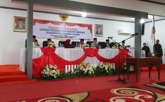Ucapkan Sumpah Janji, 25 Anggota DPRD Kabupaten Kayong Utara resmi dilantik