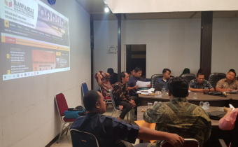 PENGUMPULAN QUESIONER DAN REVIEW JAWABAN KETERBUKAAN INFORMASI BADAN PUBLIK TAHUN 2019 DI BAWASLU PROVINSI KALIMANTAN BARAT