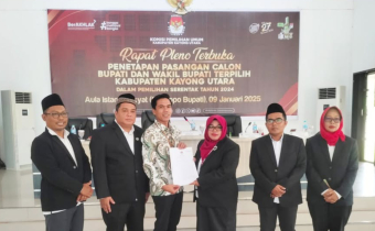 Awasi Rapat Pleno Penetapan Pasangan Calon Bupati dan Wakil Bupati Terpilih Kabupaten Kayong Utara pada Pilkada Serentak 2024 di Aula Istana Rakyat Jalan Tanah Merah